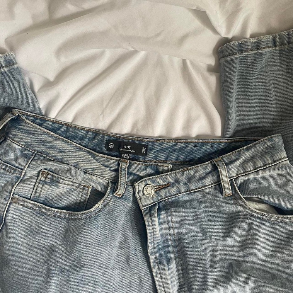Asymmetrical Missguided Jeans